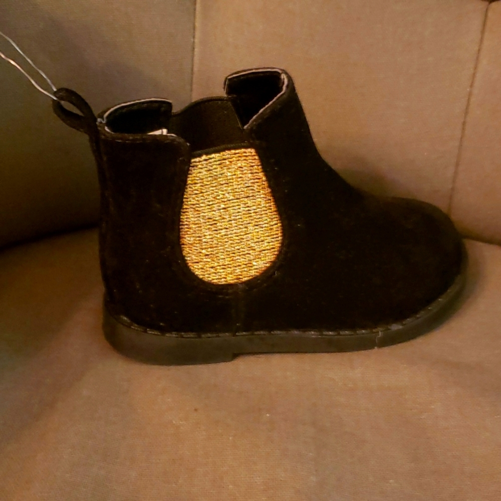 GYMBOREE girl baby boots